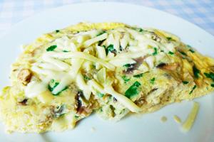 Rustic cheese omelet