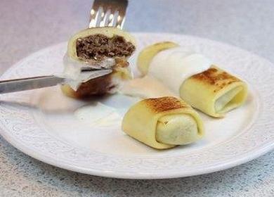 Pancakes con carne: una ricetta passo dopo passo con una foto!