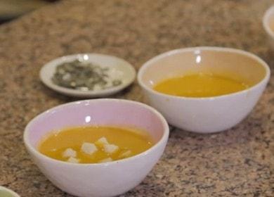 Crema profumata di zuppa di zucca: una ricetta passo dopo passo con una foto!