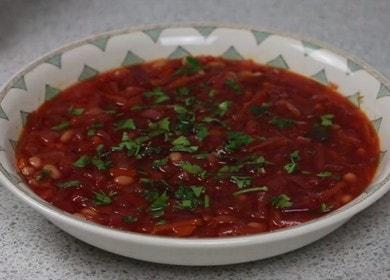 Stiamo preparando un abbondante borscht magro secondo una ricetta passo-passo con foto e video.