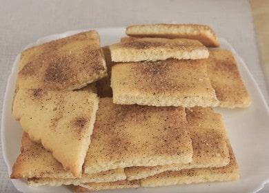 Biscotti di pasta frolla con cannella - molto gustosi e semplici