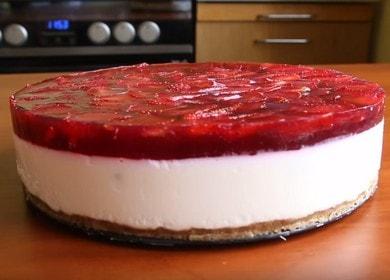 Prepariamo la torta di cagliata più tenera senza cottura con gelatina secondo la ricetta con una foto.