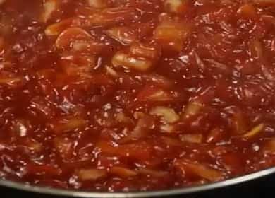 Salsa di pomodoro profumata per spaghetti, pasta, pasta